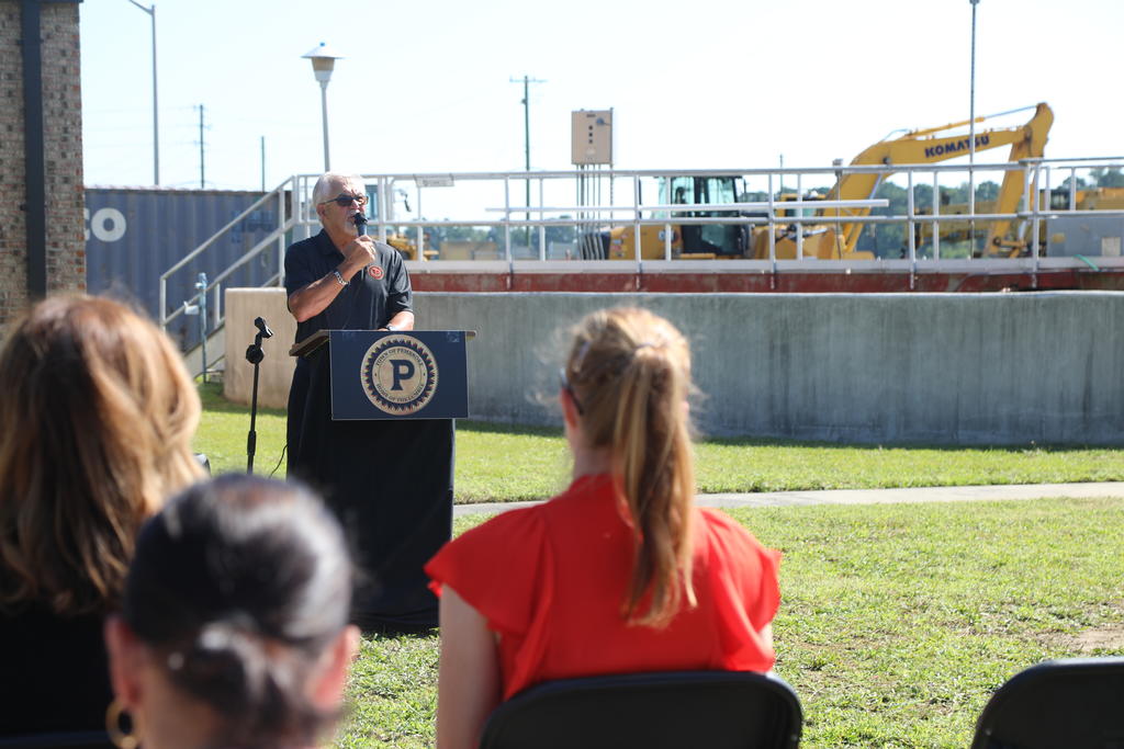Mayor Greg Cummings speaks during the recent groundbreaking ceremony at the town's wastewater treatment plant