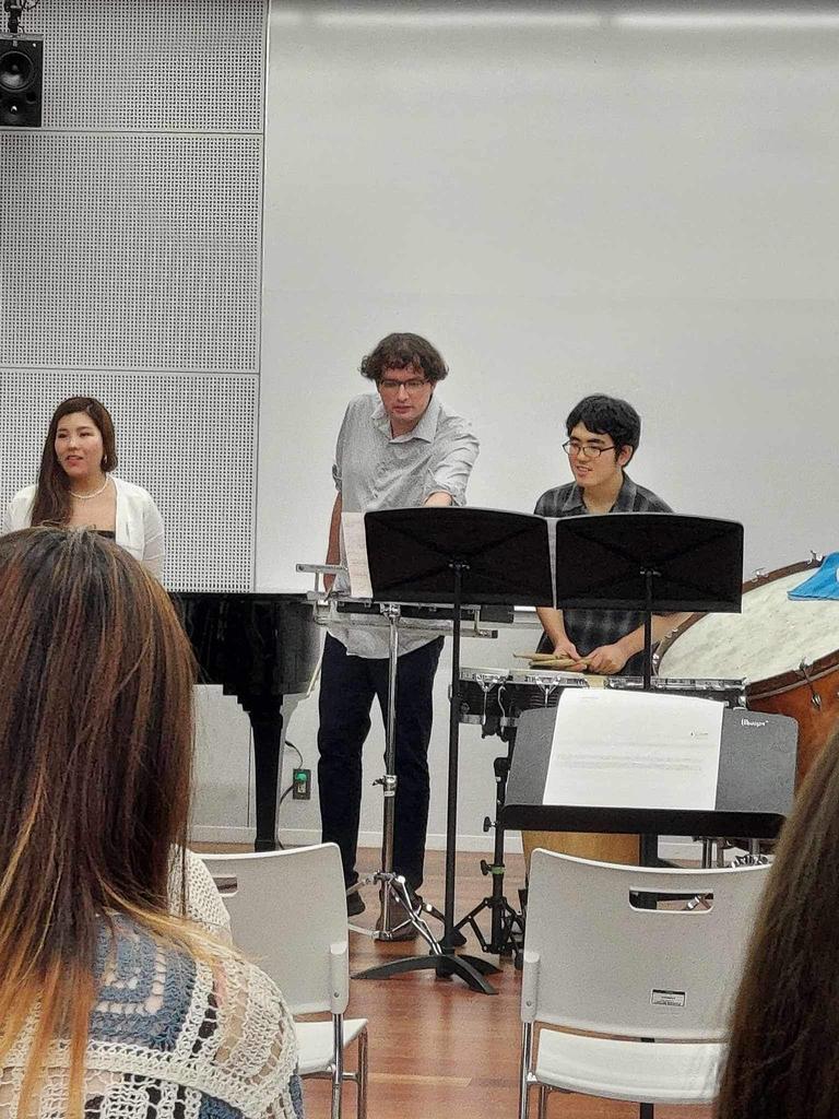 Dr. Joseph Van Hassel led a masterclass at the Senzoku Gakuen College of Music over the summer