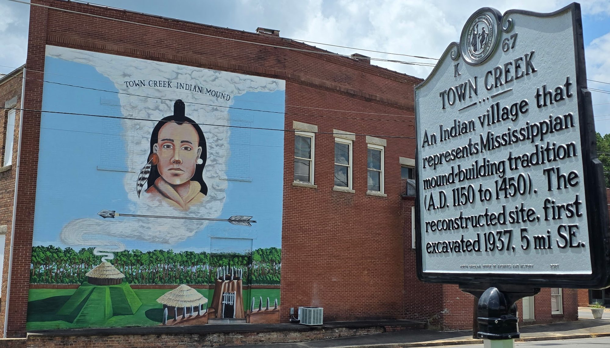 A historical state marker for Town Creek