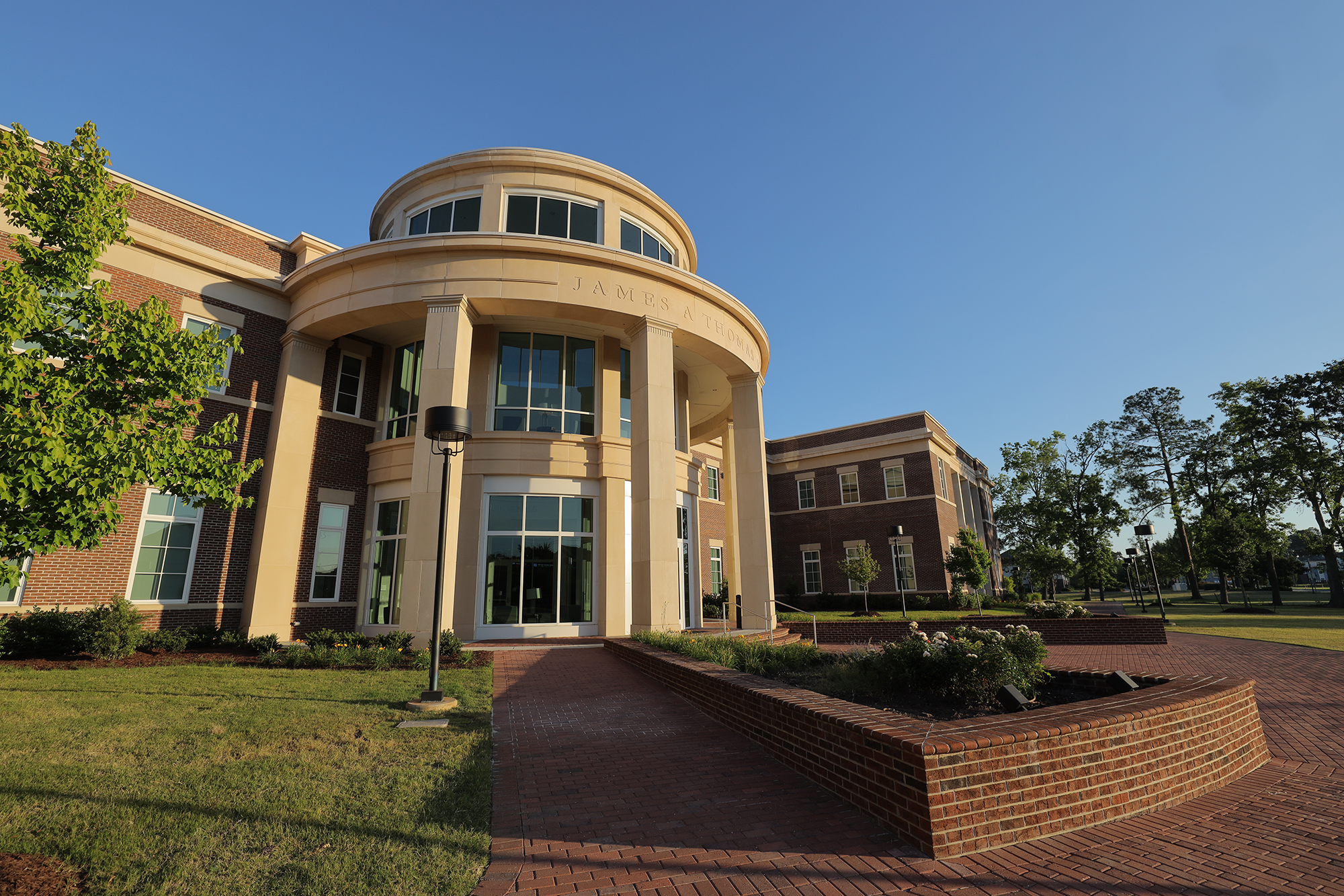 Thomas College of Business & Economics