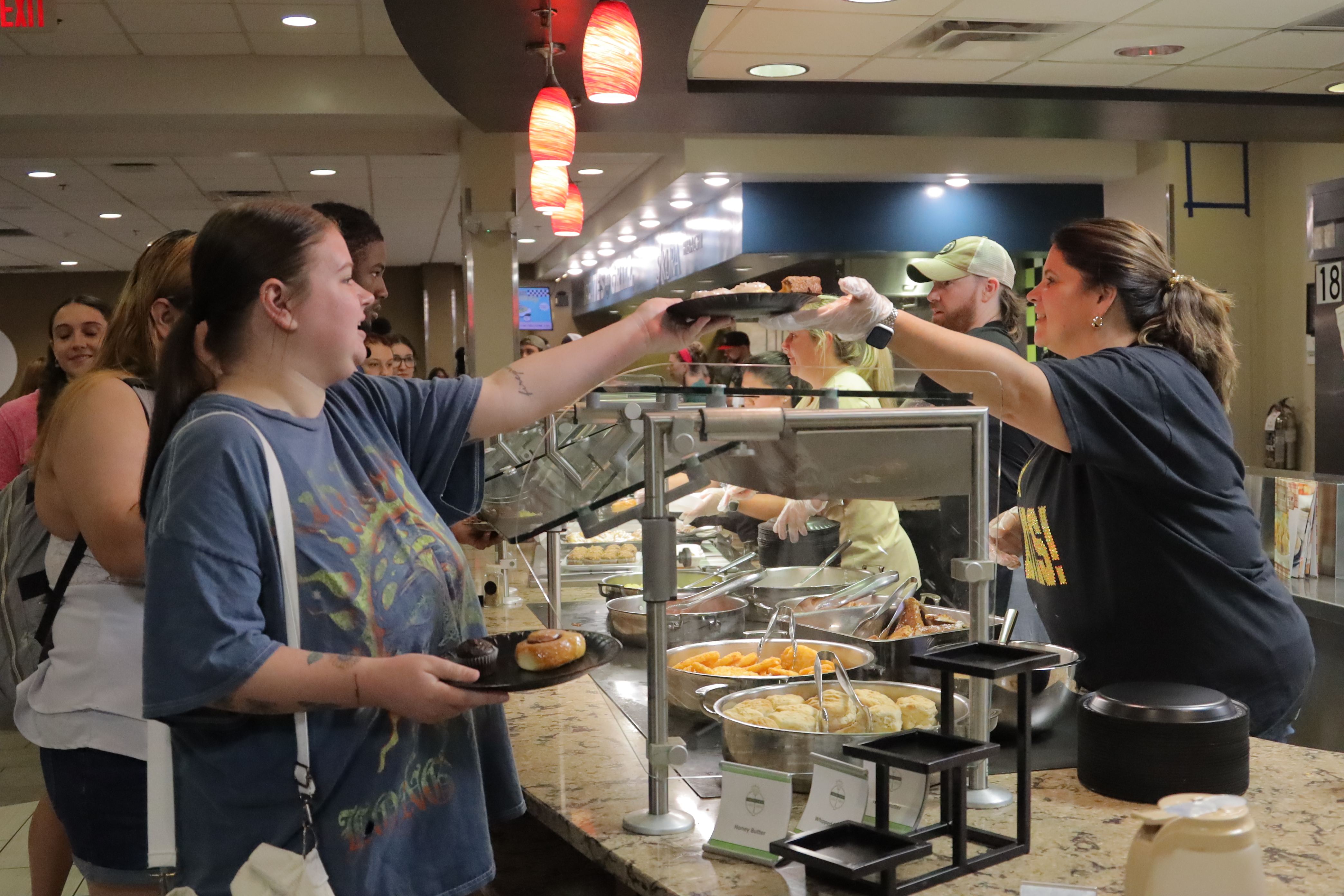 Students at Late Night Breakfast