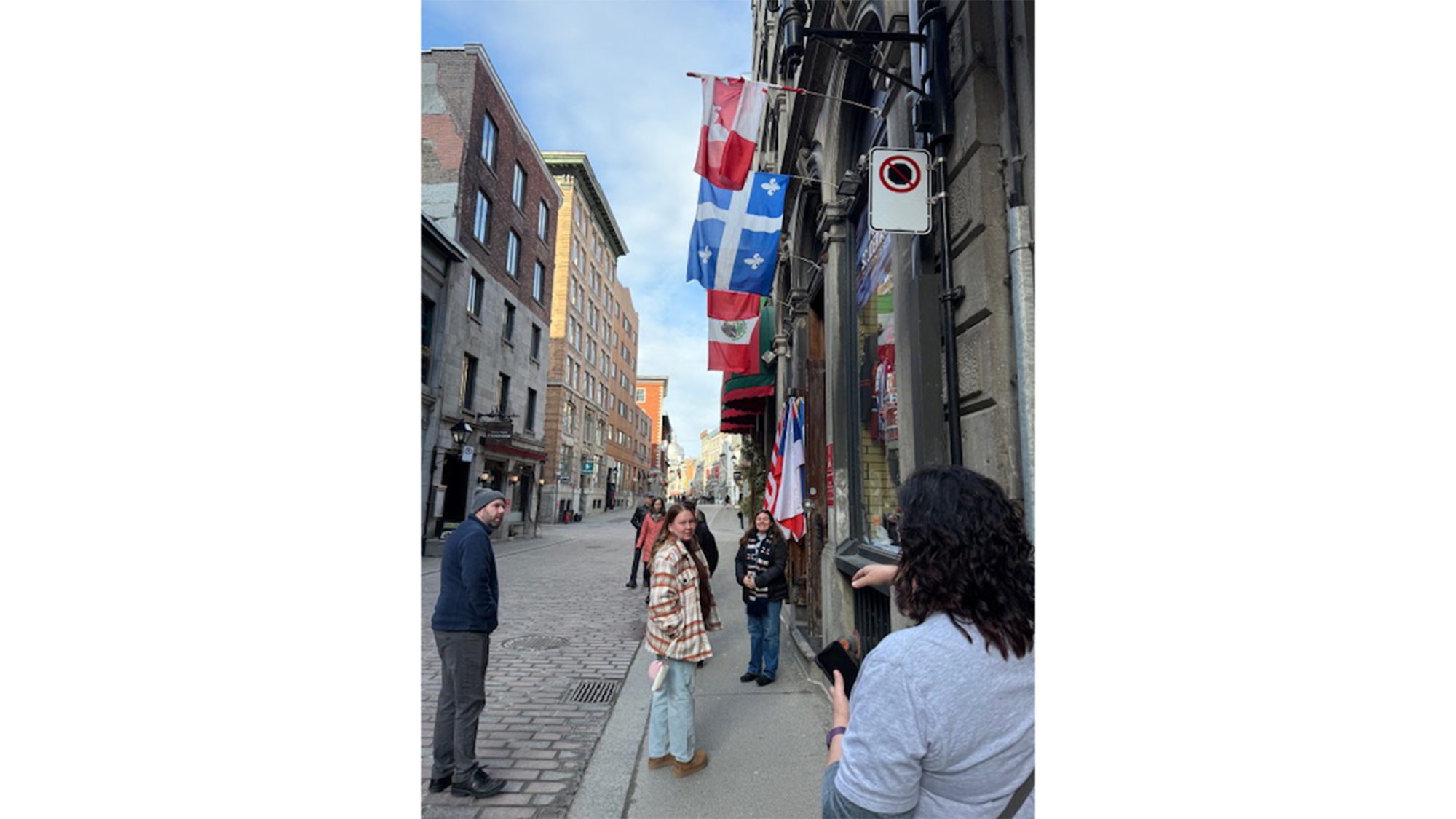 REACH students posing on the streets of Montreal