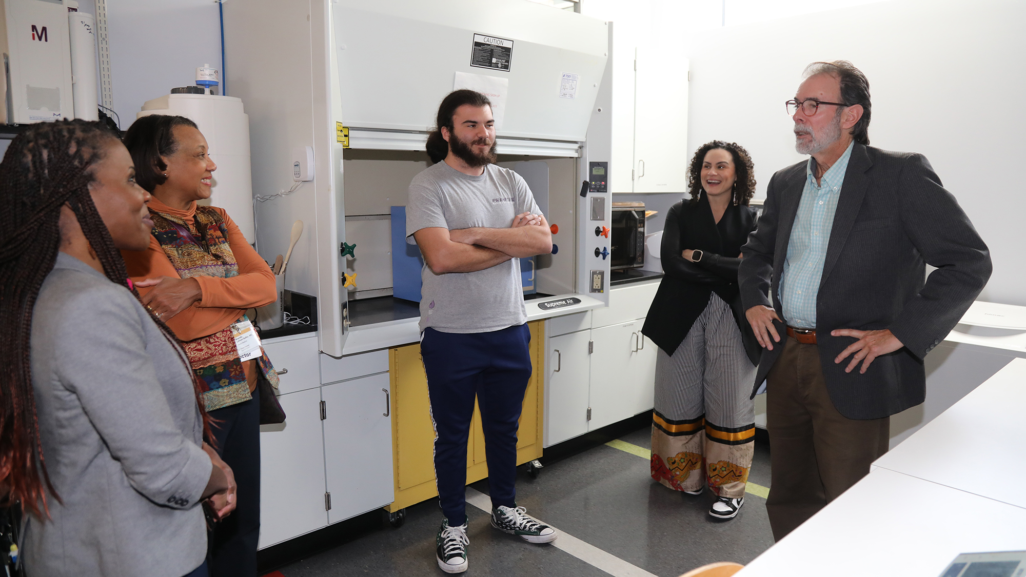 Wake Forest School of Medicine faculty tour Dr. Ben Bahr’s Alzheimer's Disease Research Lab