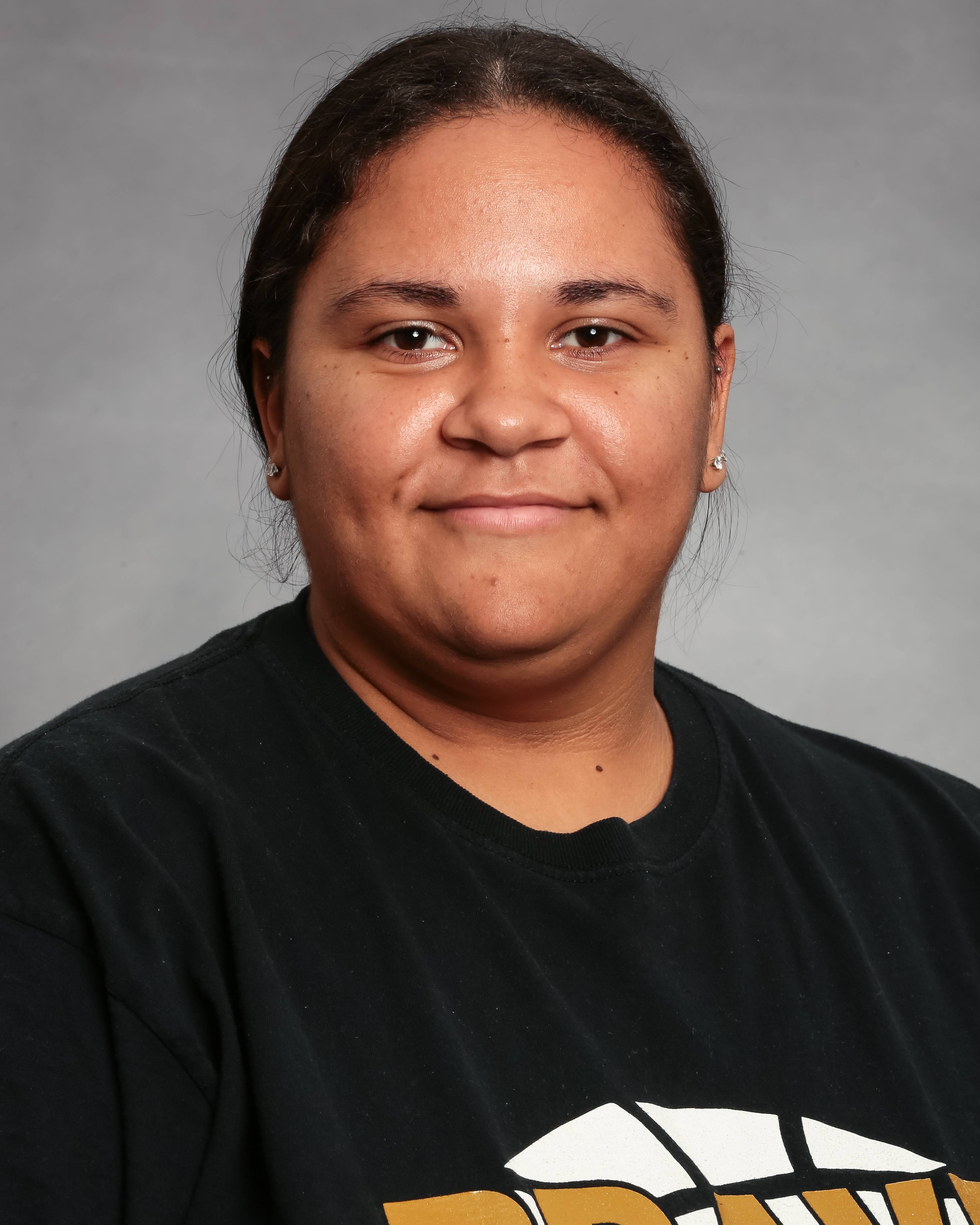 headshot of Tracy Bullard