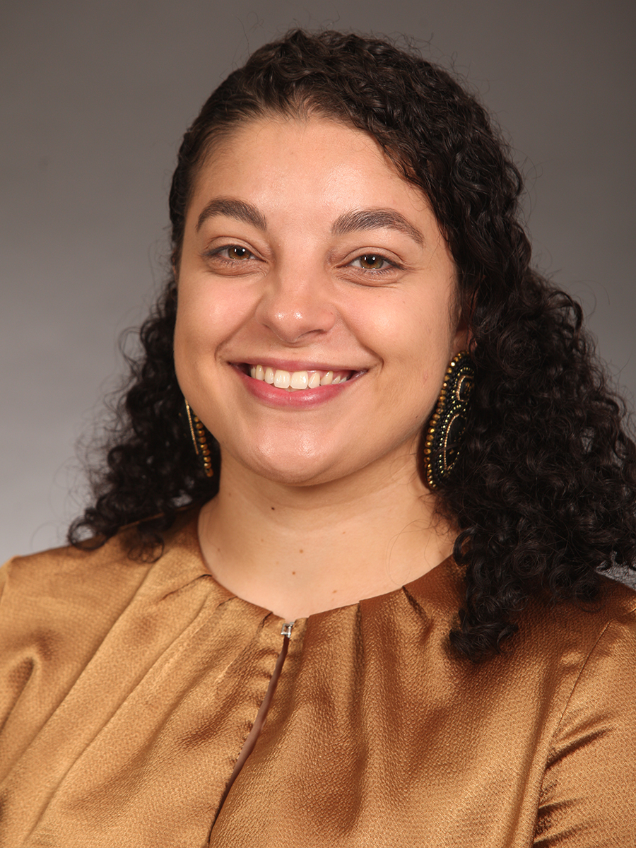 Chenoa Chavis, headshot