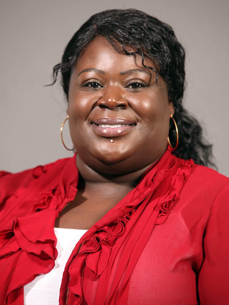 Shakisha Davis, headshot