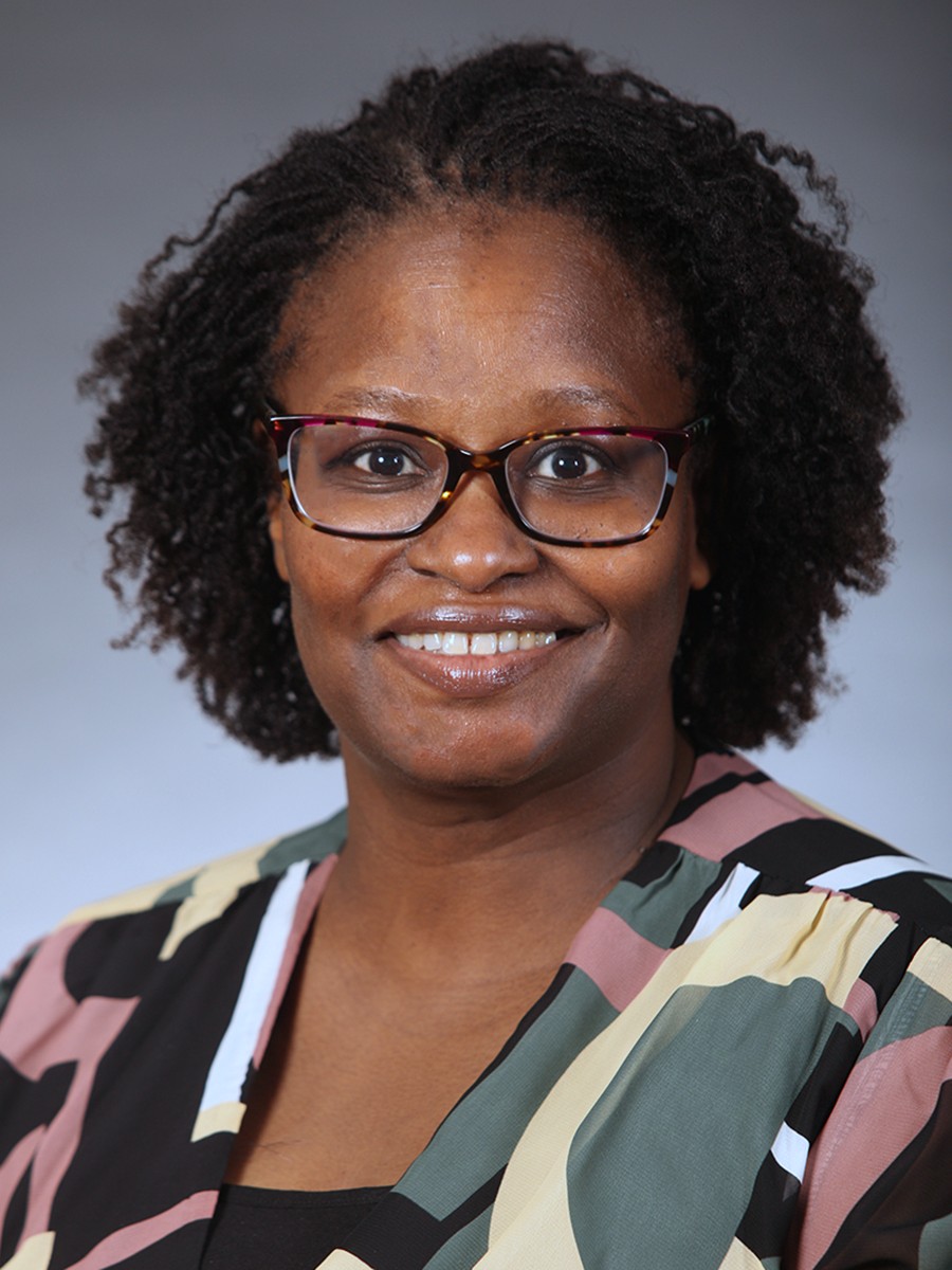 Elisabeth Harrell, hreadshot