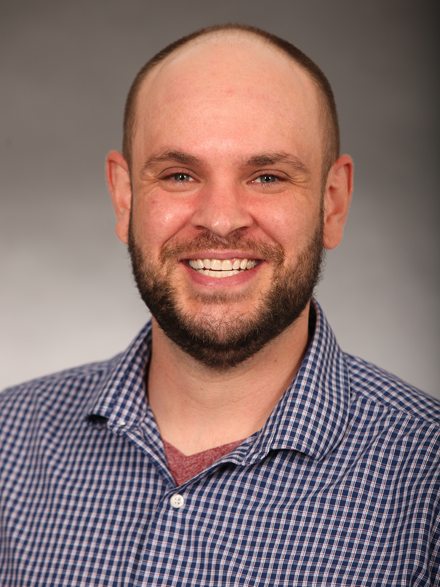 Elliott Hollifield, headshot