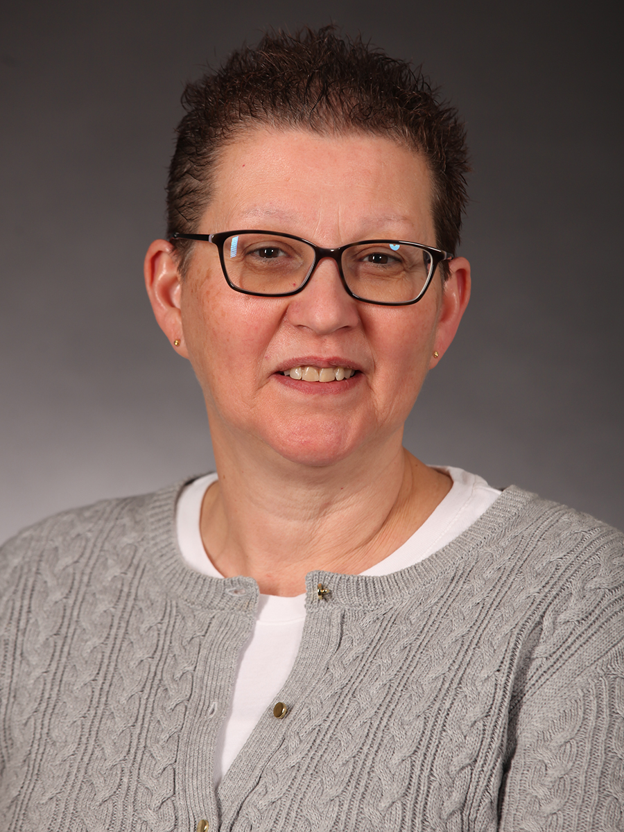 Deborah Hummer, headshot