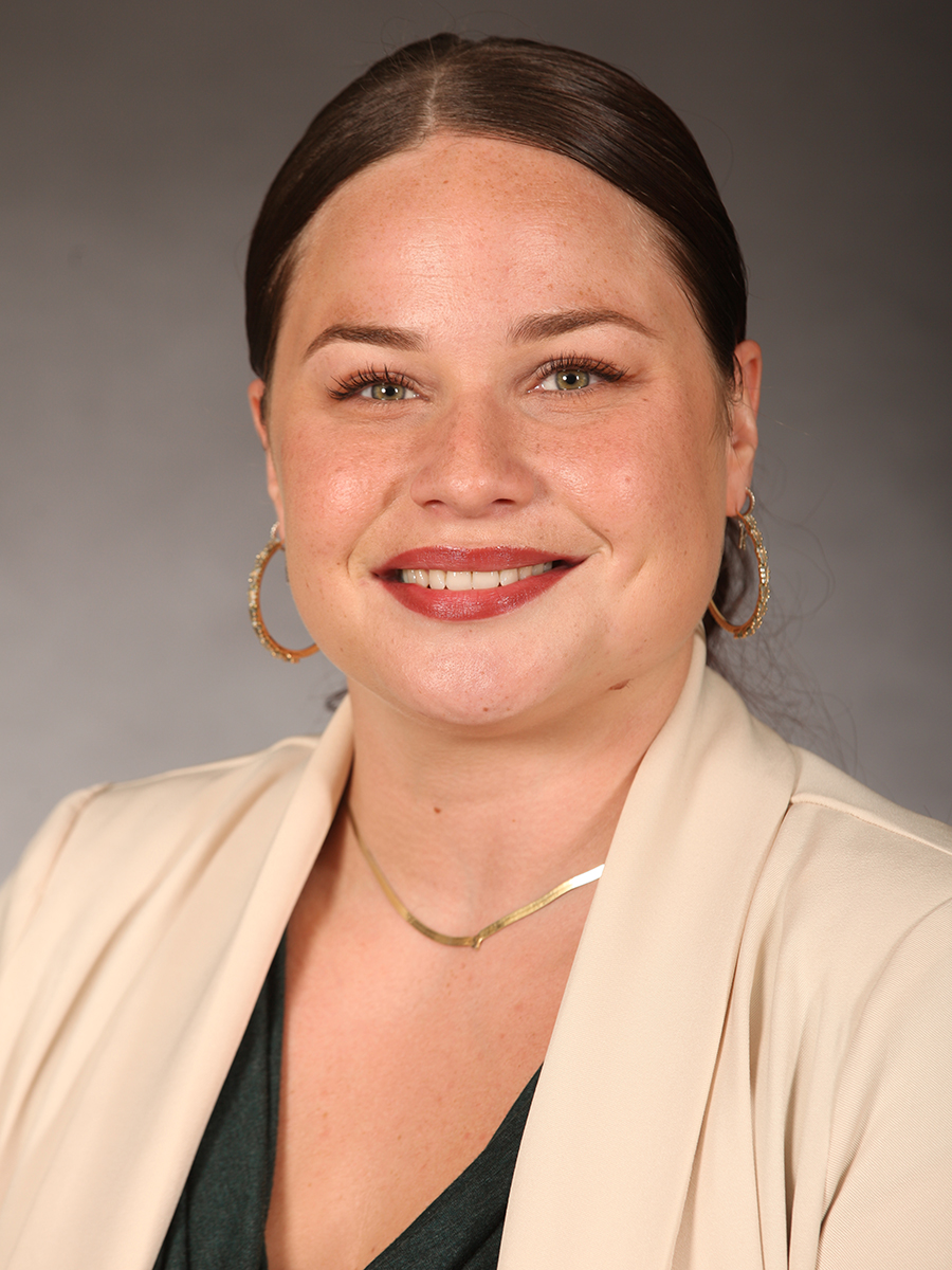 Kyra Locklear, headshot