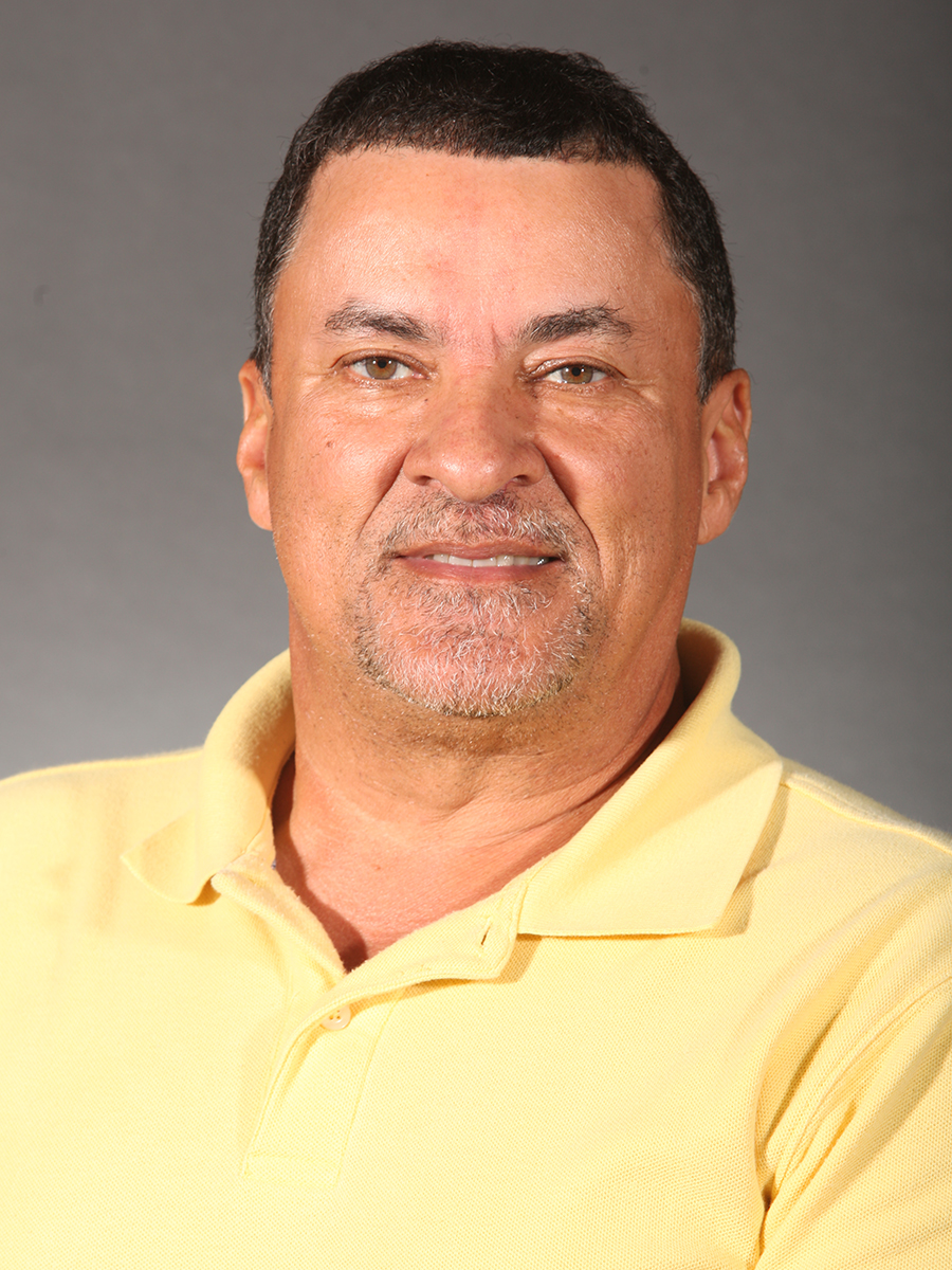 Leander Locklear, headshot