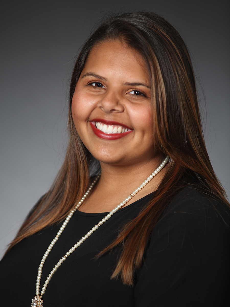 Shania McMillian, headshot