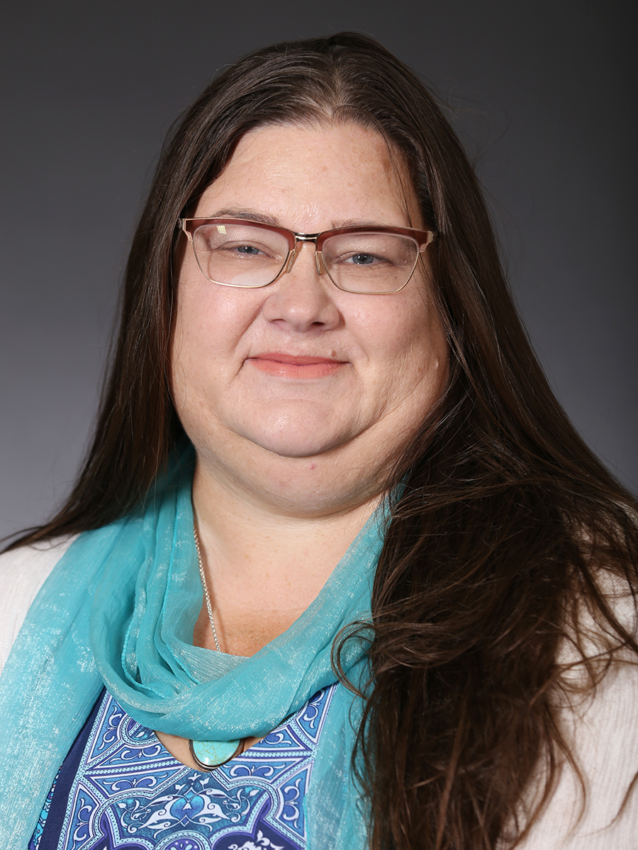 Lisa Mitchell, headshot