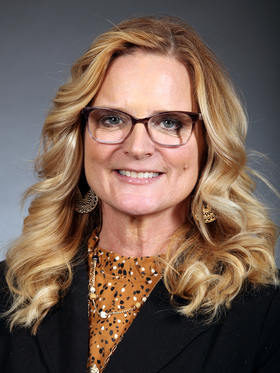 Tracy Mulvaney, headshot