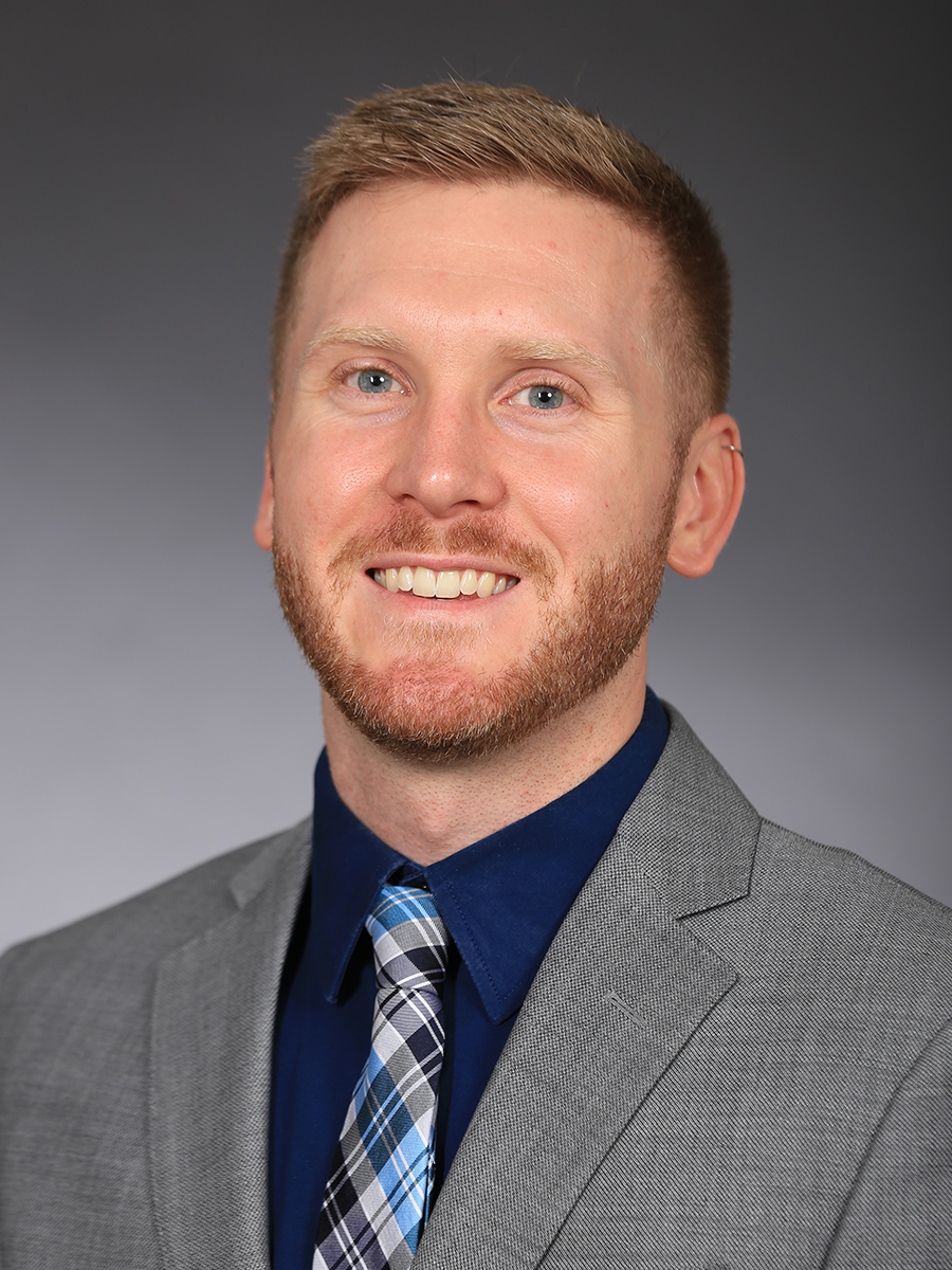 Daniel Parisian, headshot