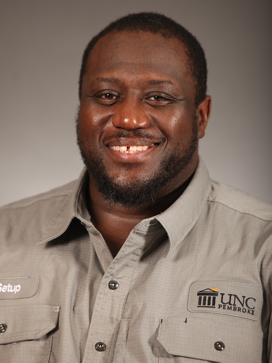 Mario Scott, headshot