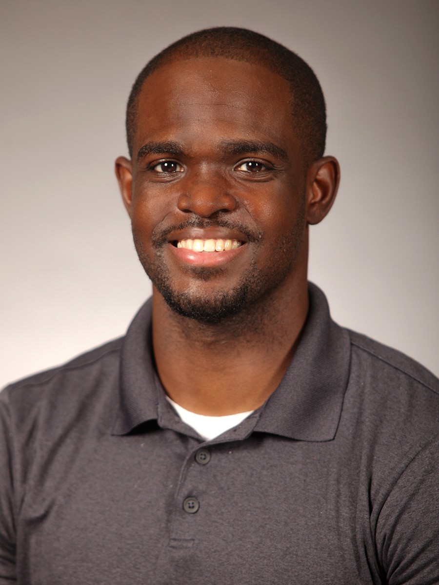 Alexander Storr, headshot