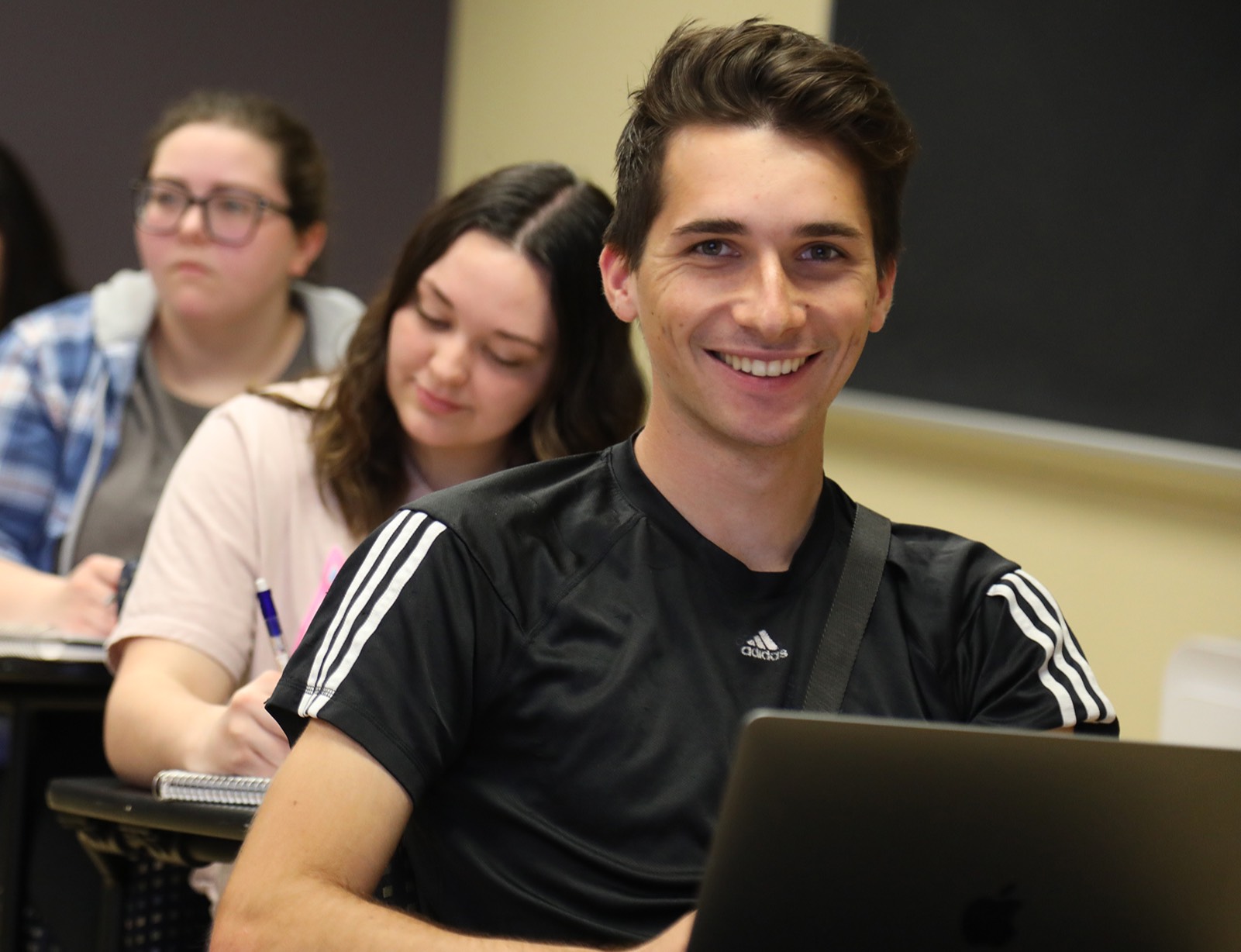 UNCP Psychology teacher teaching a class