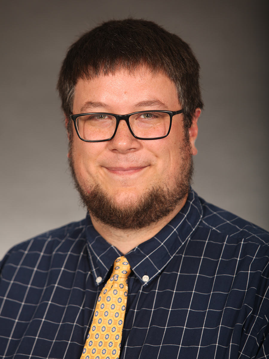 joshua_busman headshot