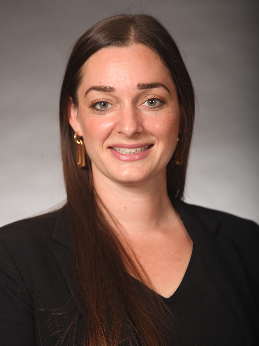 nicole_stargell headshot