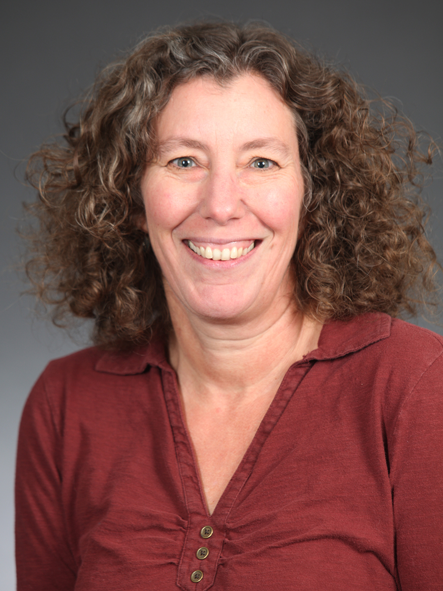 teagan_decker headshot