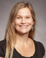 Dr. Laura Staal