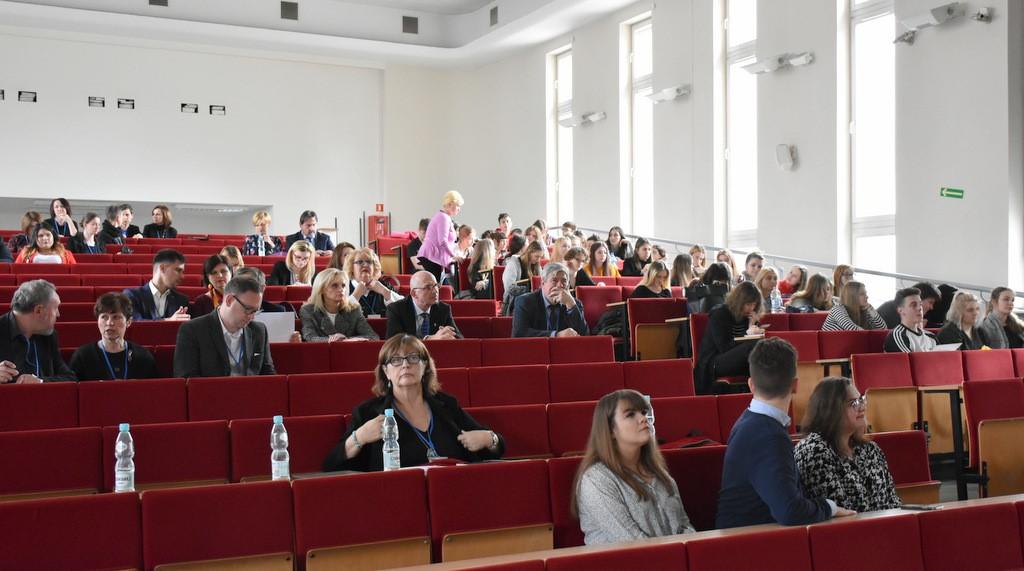 Prof. Judith Paparozzi attends conference in Poznan, Poland - What works: evidence based practices in courts and corrections, at Adam Mickiewicz University