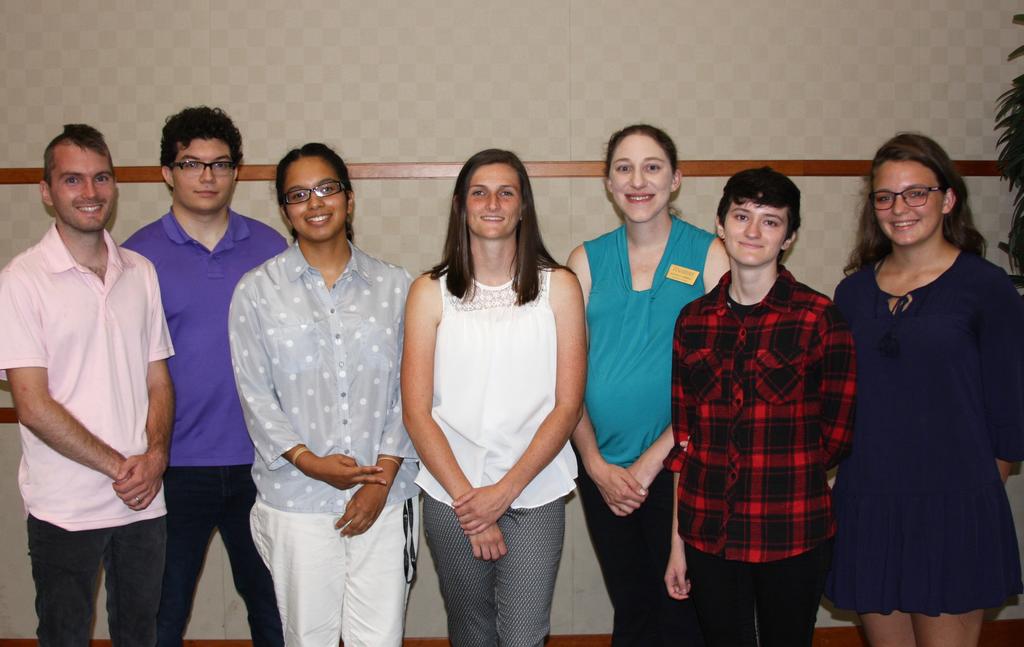 Dr. Kaitlin Campbell (blue top) and her undergraduate researchers