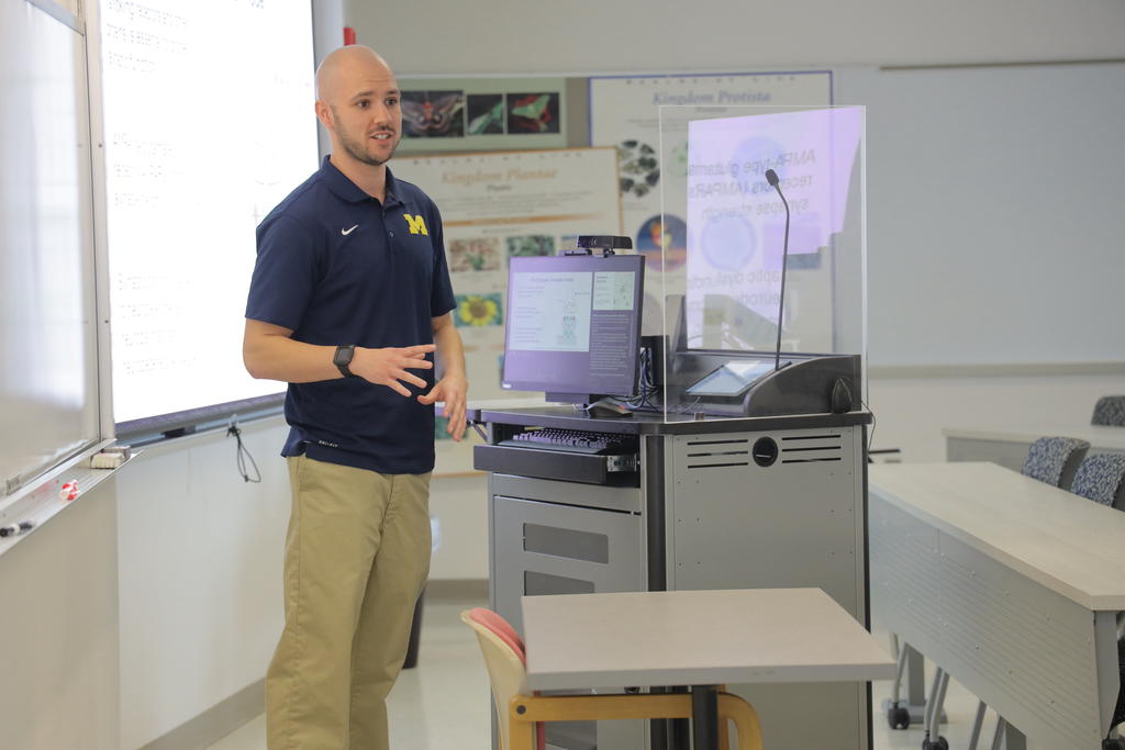 Ph.D. candidate Garrett Chavis offered tips to UNCP undergraduates about how to navigate graduate programs at the University of Michigan Medical School
