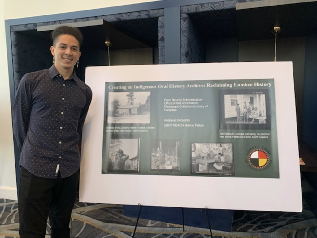 Ahelayus "Ahe" Oxouzidis presented his research at the Oral History Association annual meeting