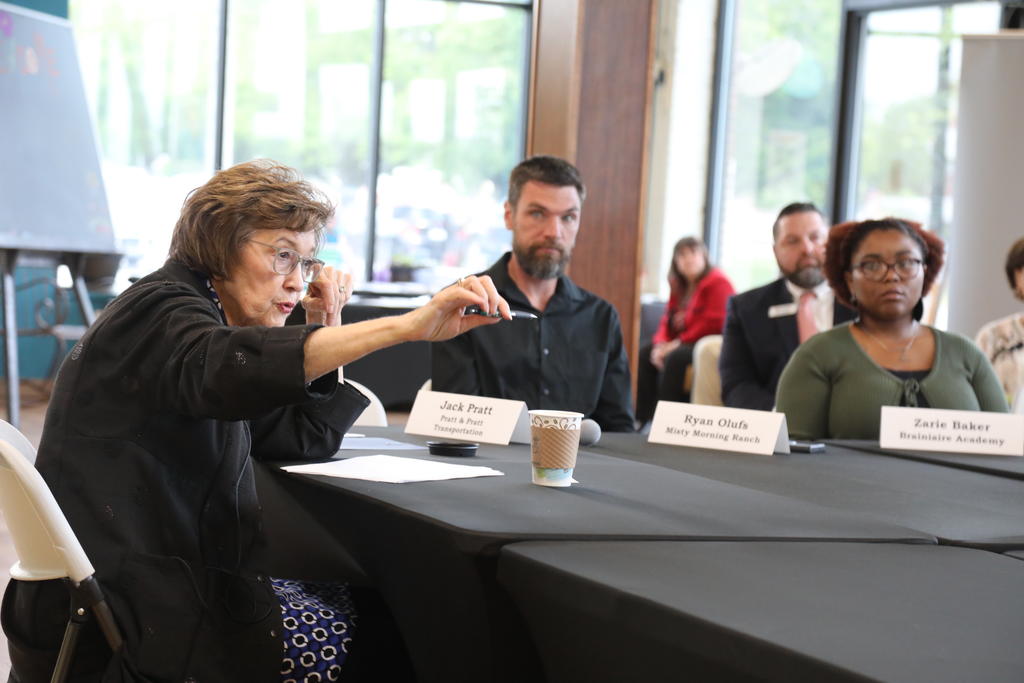 Secretary of State Elaine Marshall speaks to business owners during a business roundtable event at UNC Pembroke’s Thomas Entrepreneurship Hub